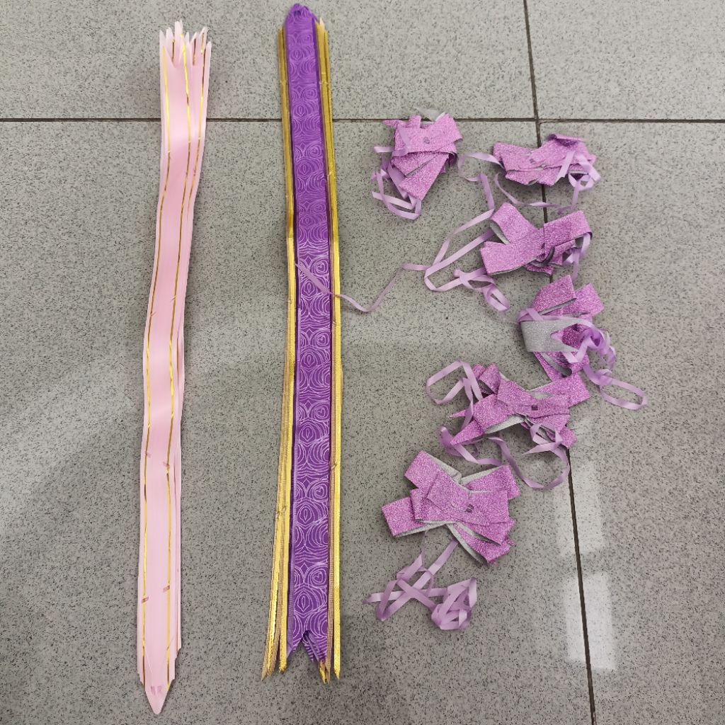 

Hiasan souvenir pita serut pita tarik mix pink ungu