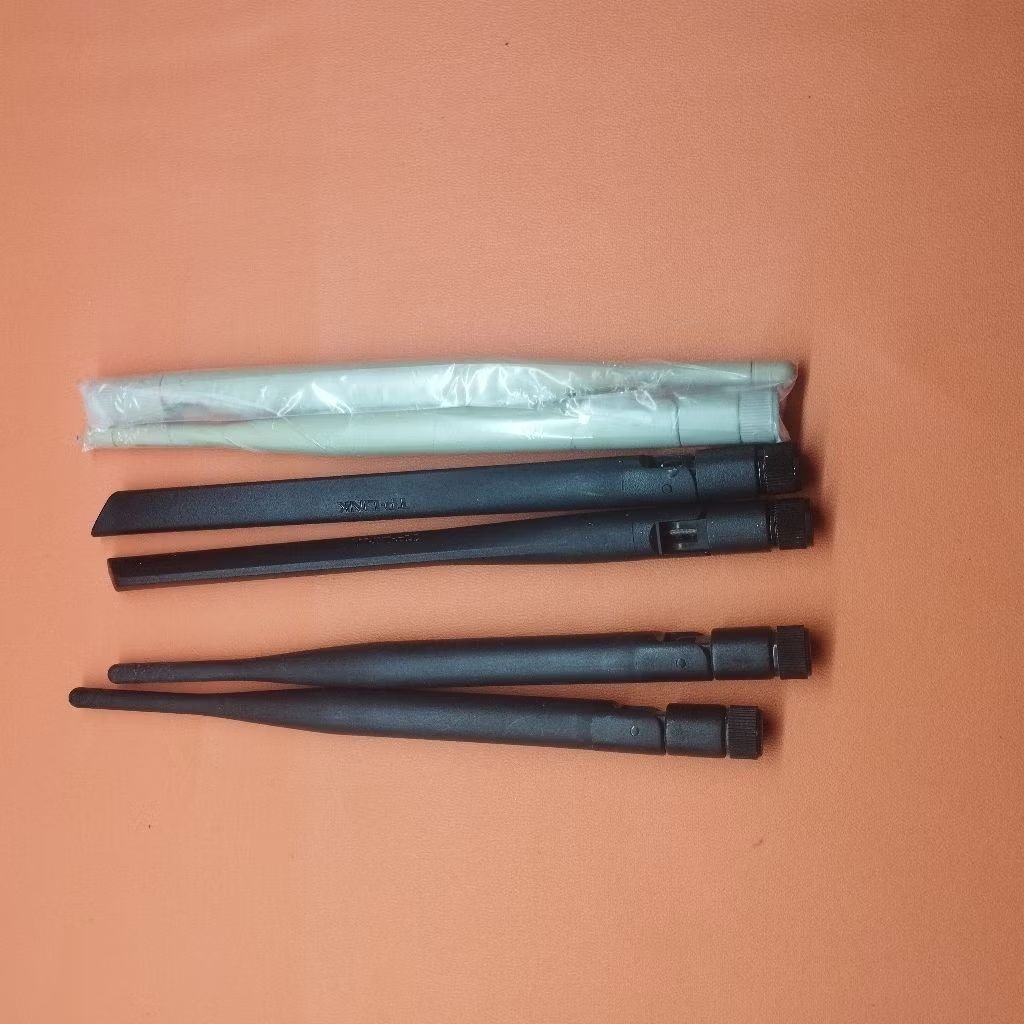 Antena Omni 5dBi Penguat Sinyal Wifi Untuk Router Atau Modem Wifi