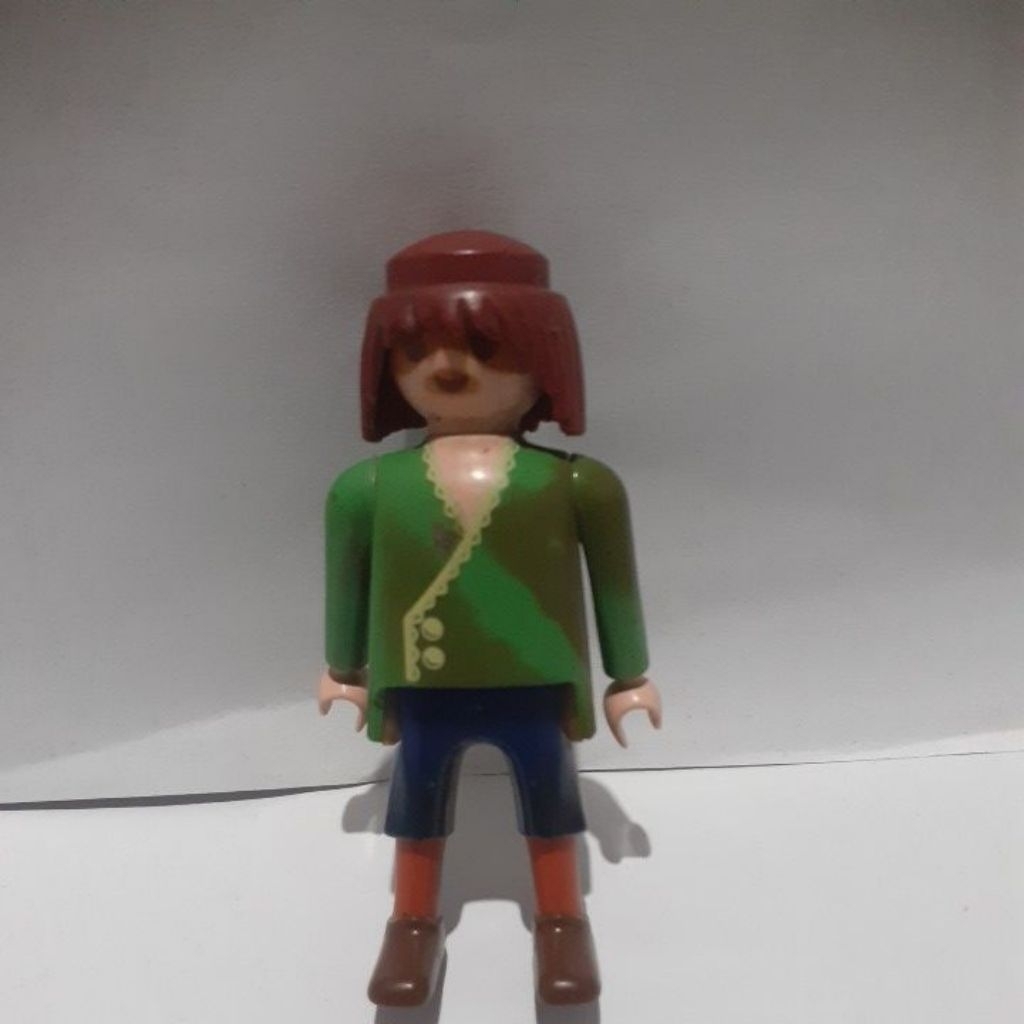 Figure PLAYMOBIL PIRATE MAN GREEN And BLUE