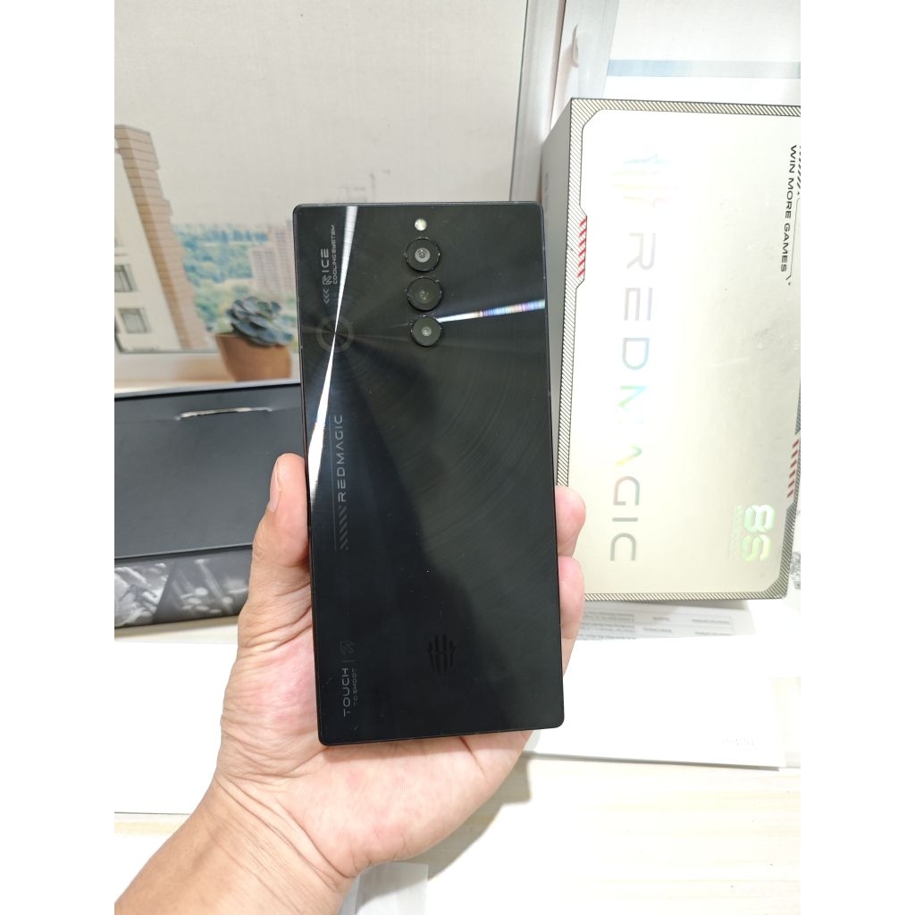 Nubia red magic 8s pro 12/256 second original like new