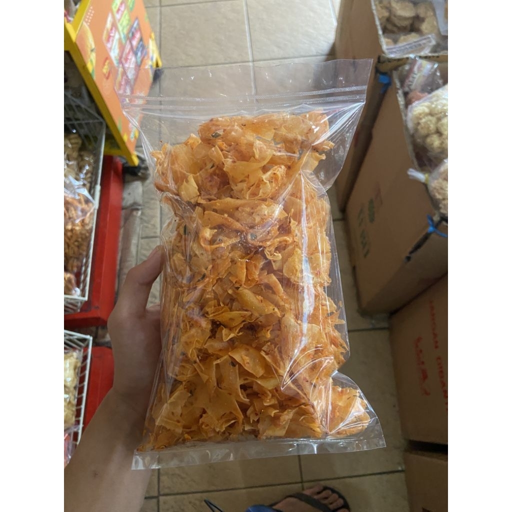 

KRIPIK SINGKONG PEDAS | CEMILAN PEDAS