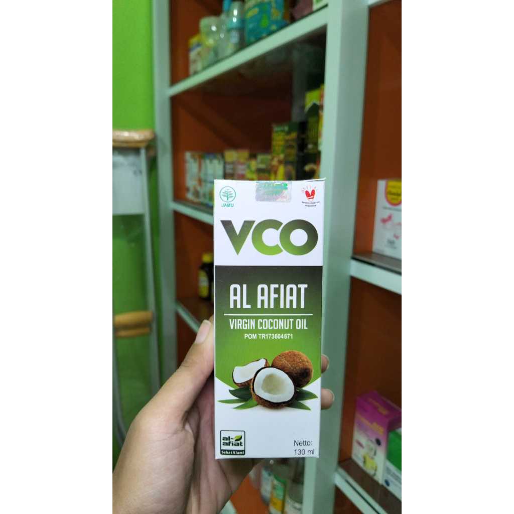 

VCO Al Afiat 130ml Virgin Coconut Oil (VCO) digunakan untuk membantu menjaga kesehatan tubuh