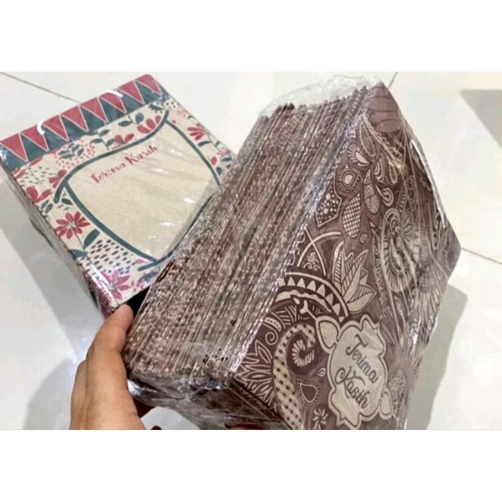 

100 pcs paperbag 21X17X6