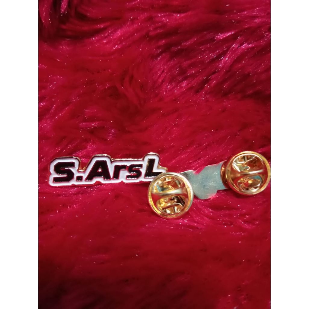 GROSIR PIN ENAMEL CUSTOM CHROME GOLD