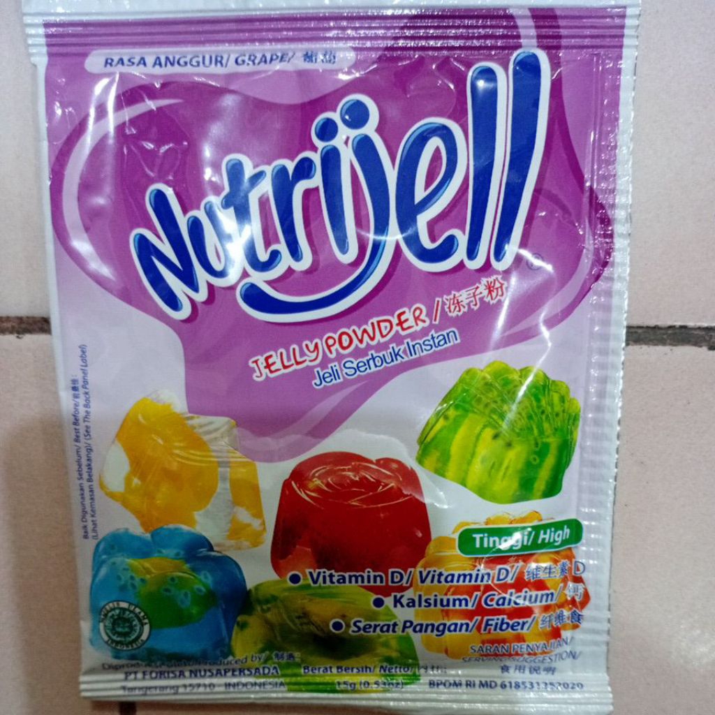 

Nutrijell Ekonomi Jelly Powder Kemasan Sachet Rasa Anggur 15gr