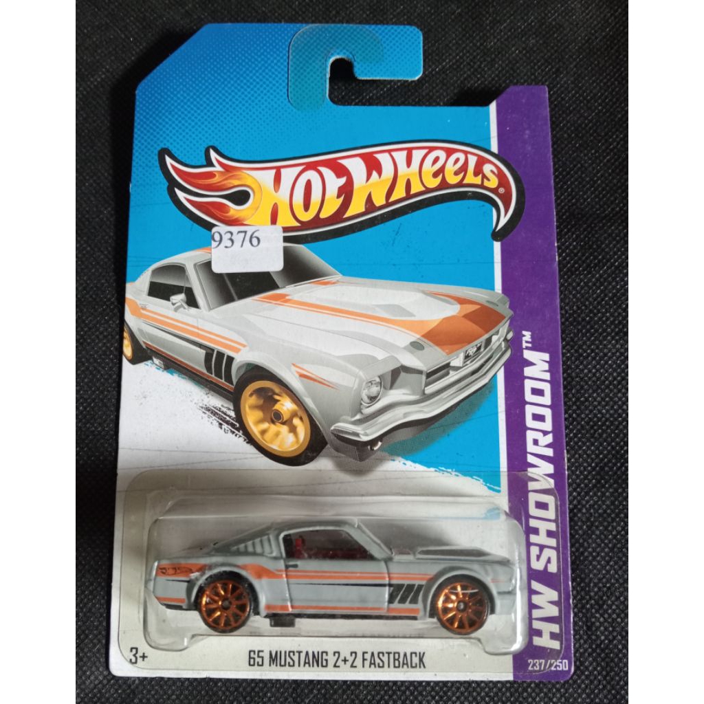 HOT WHEELS '65 MUSTANG 2+2 FASTBACK