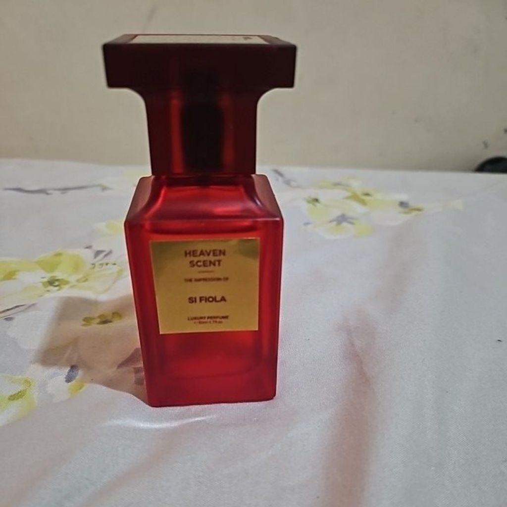 [WAJIB CO PACKING] Preloved Heaven Scent HS Si Fiola/Si Fiori intense 50 ml parfum wanita unisex mur