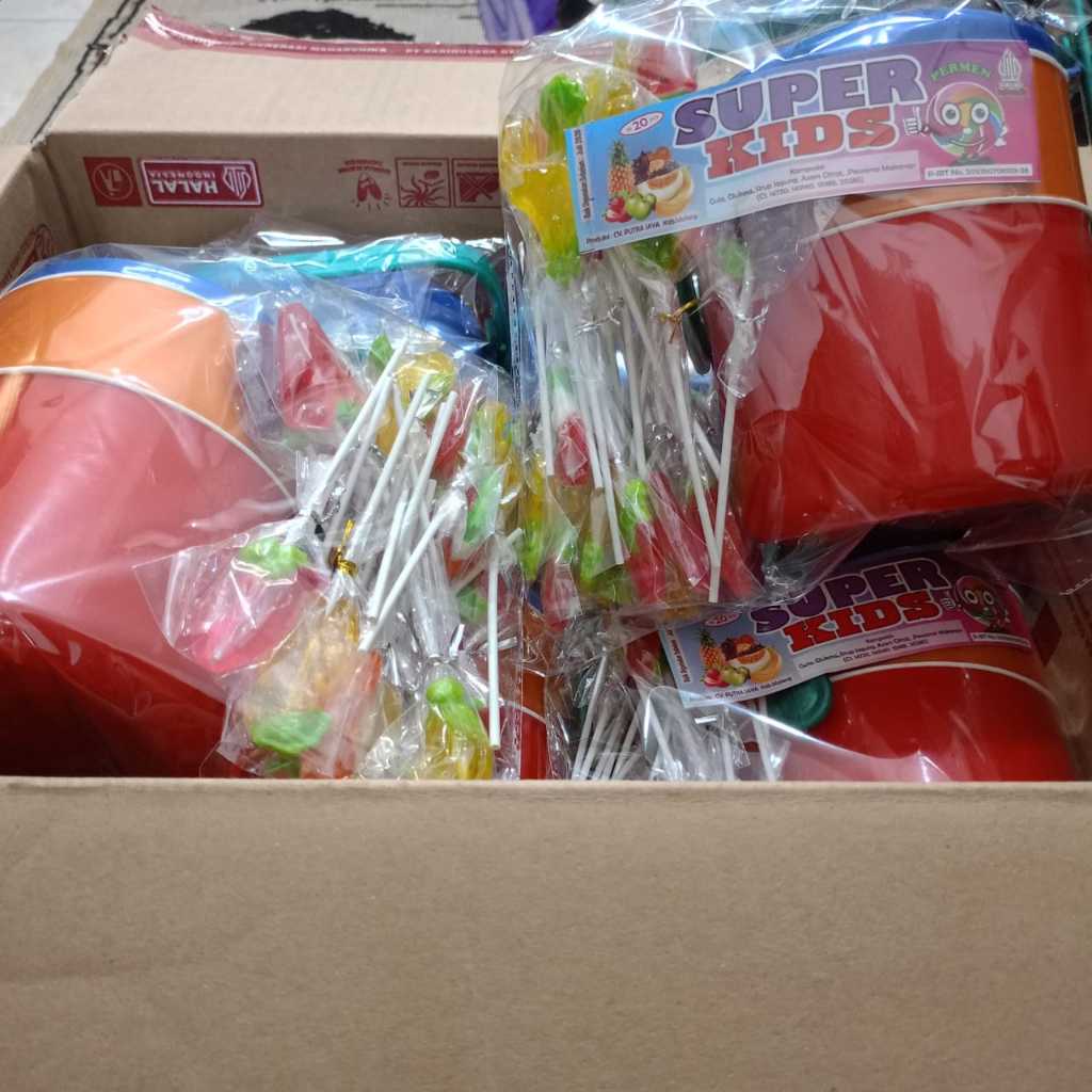 

PERMEN LOLIPOP BUAH SUPER KIDS 1 KARTON BERHADIAH RANTANG PIKNIK (Langsung dari pabriknya)