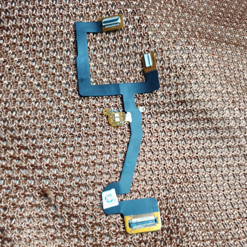 flwksibel sony ericson Z520i