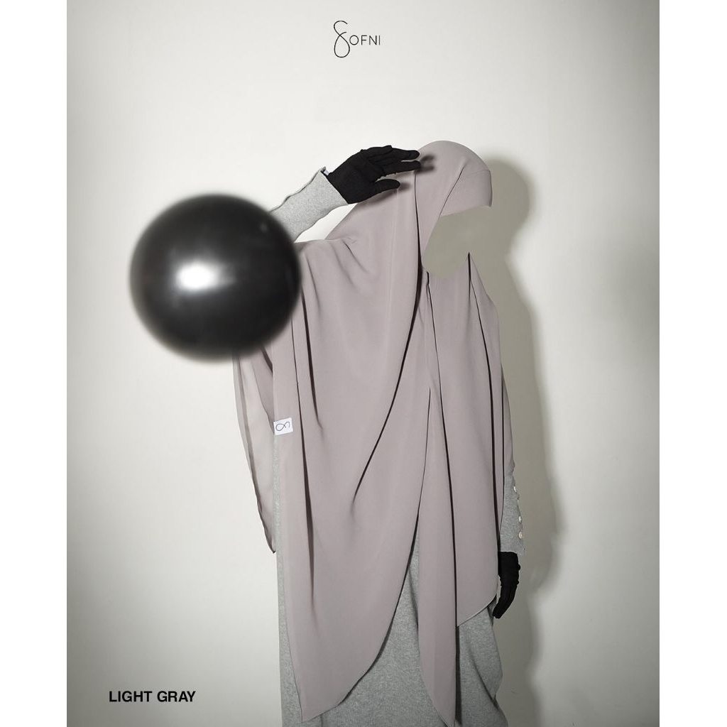 NWT French Square Magnet bysofni light grey