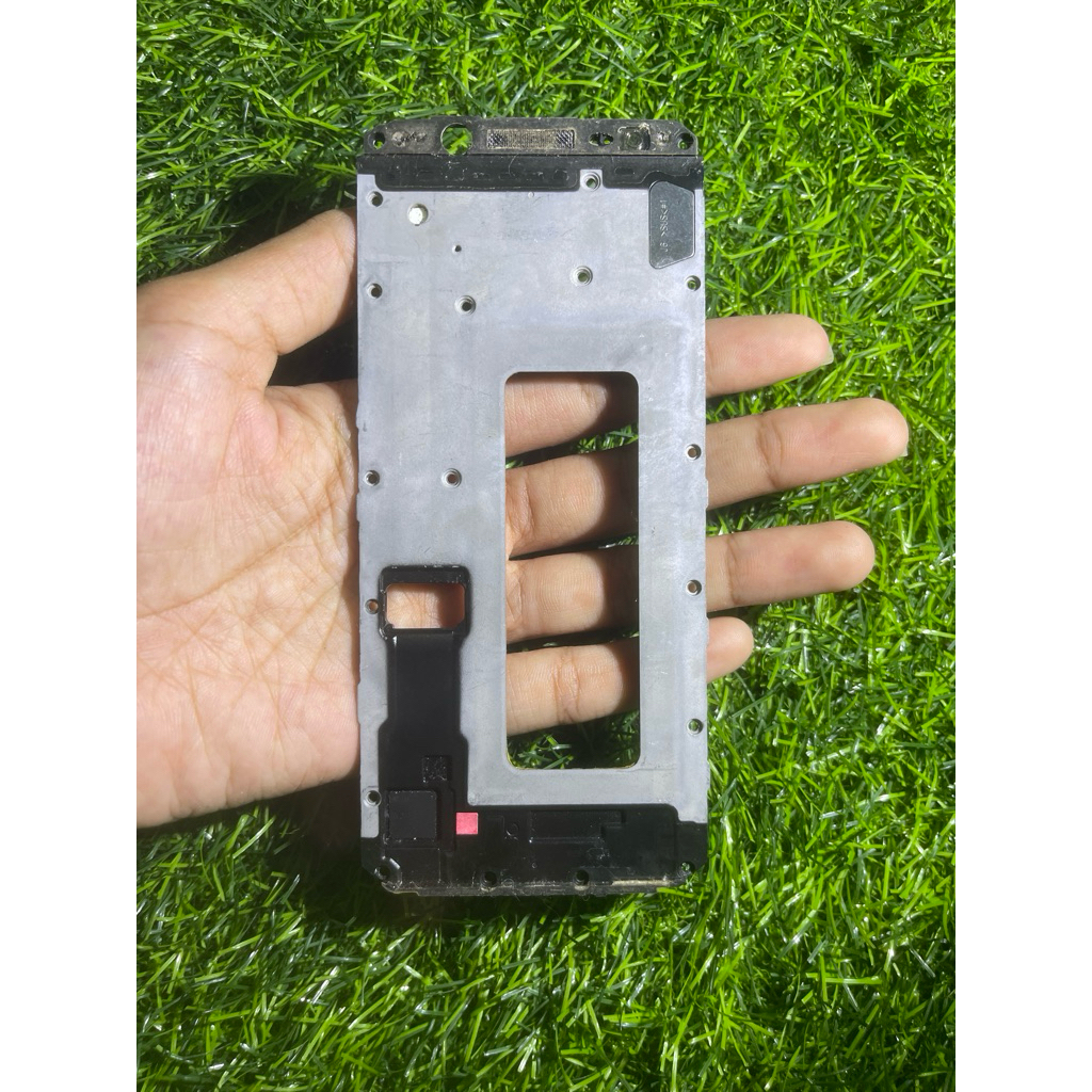 FRAME LCD DUDUKAN LCD SAMSUNG J6 2018 J600F ORIGINAL COPOTAN