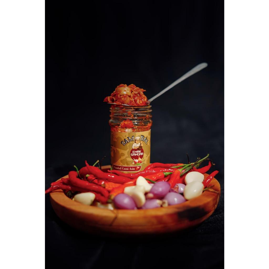 

Sambal Emak Sangar Varian Cumi Asin