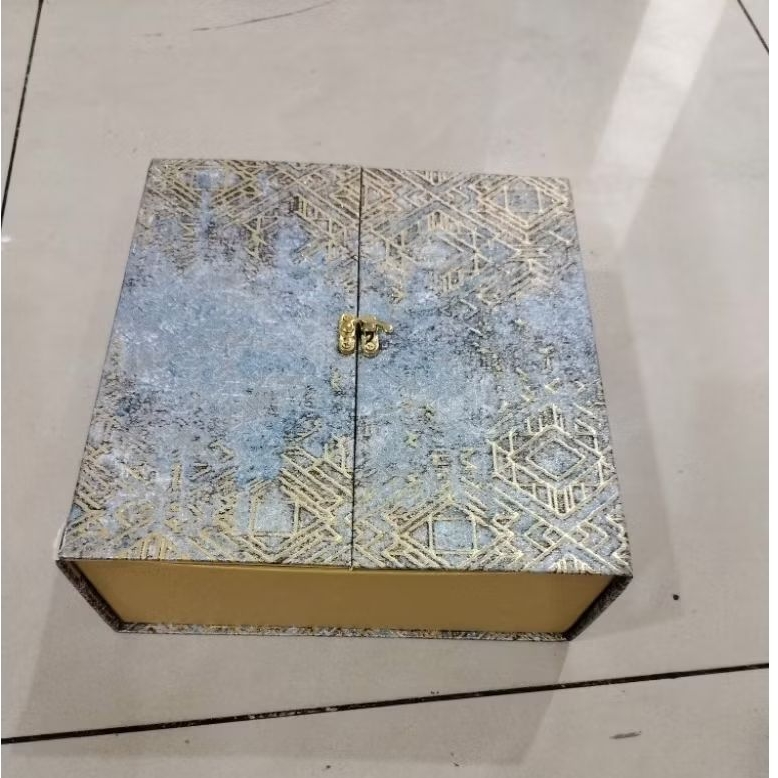 

Bok Hampres 22x22x8 Bok Walpaper