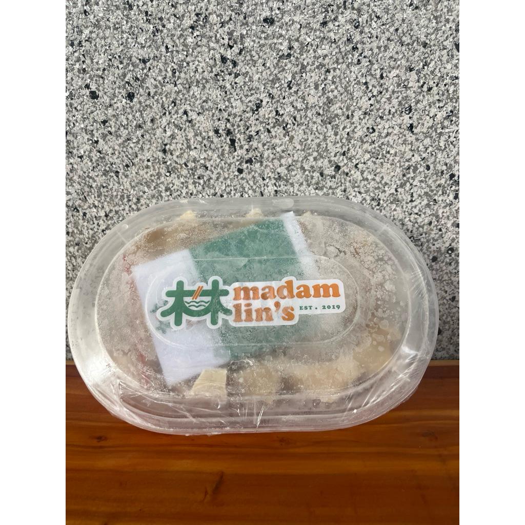 

Pangsit Yamha Madam Lins