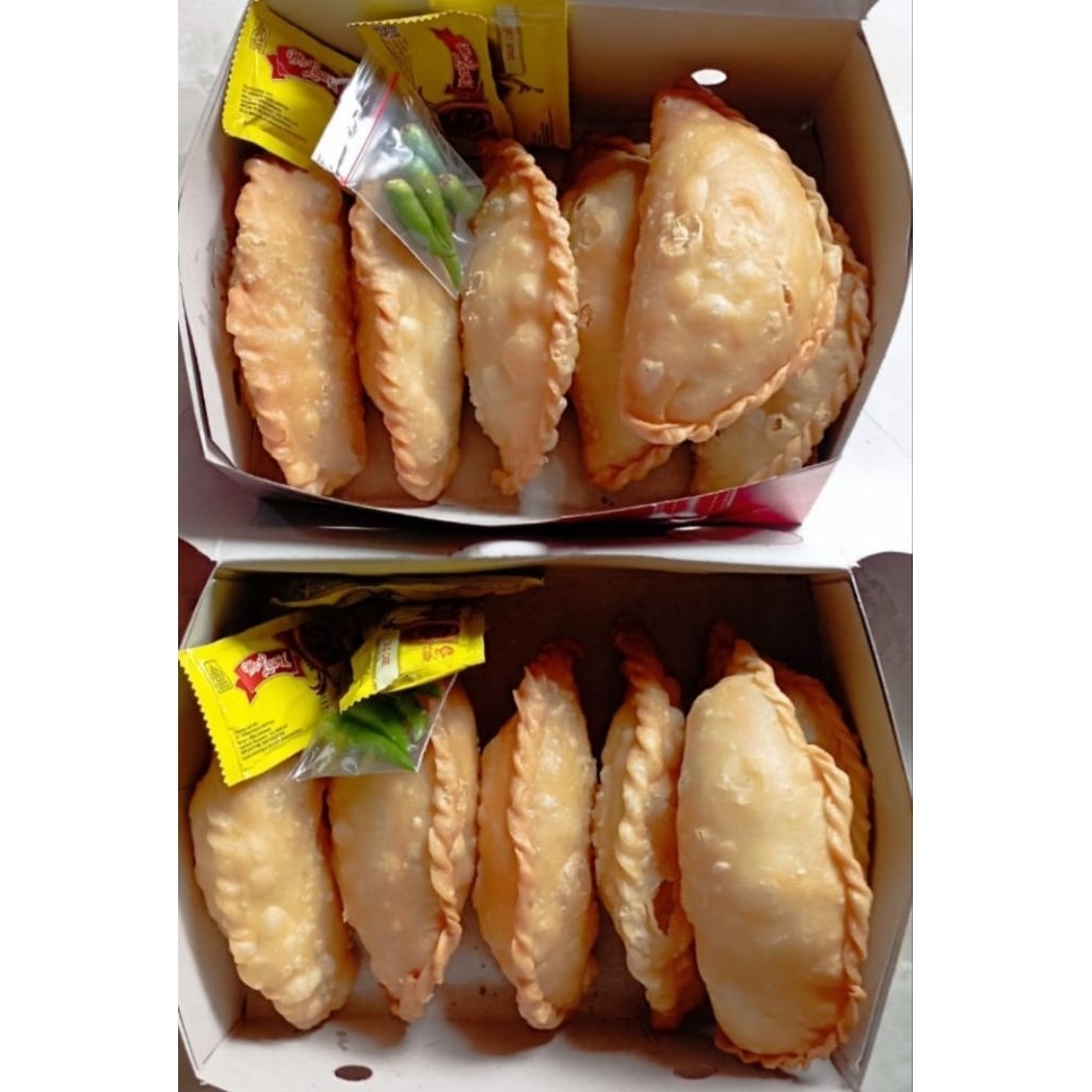 

Pastel Sayur Telor Renyah Gembul PO 1 Hari