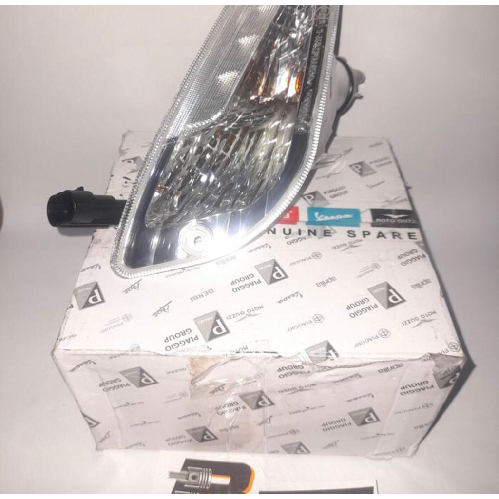 Sein Kiri Depan Vespa S LX FACELIFT LED ORIGINAL PIAGGIO