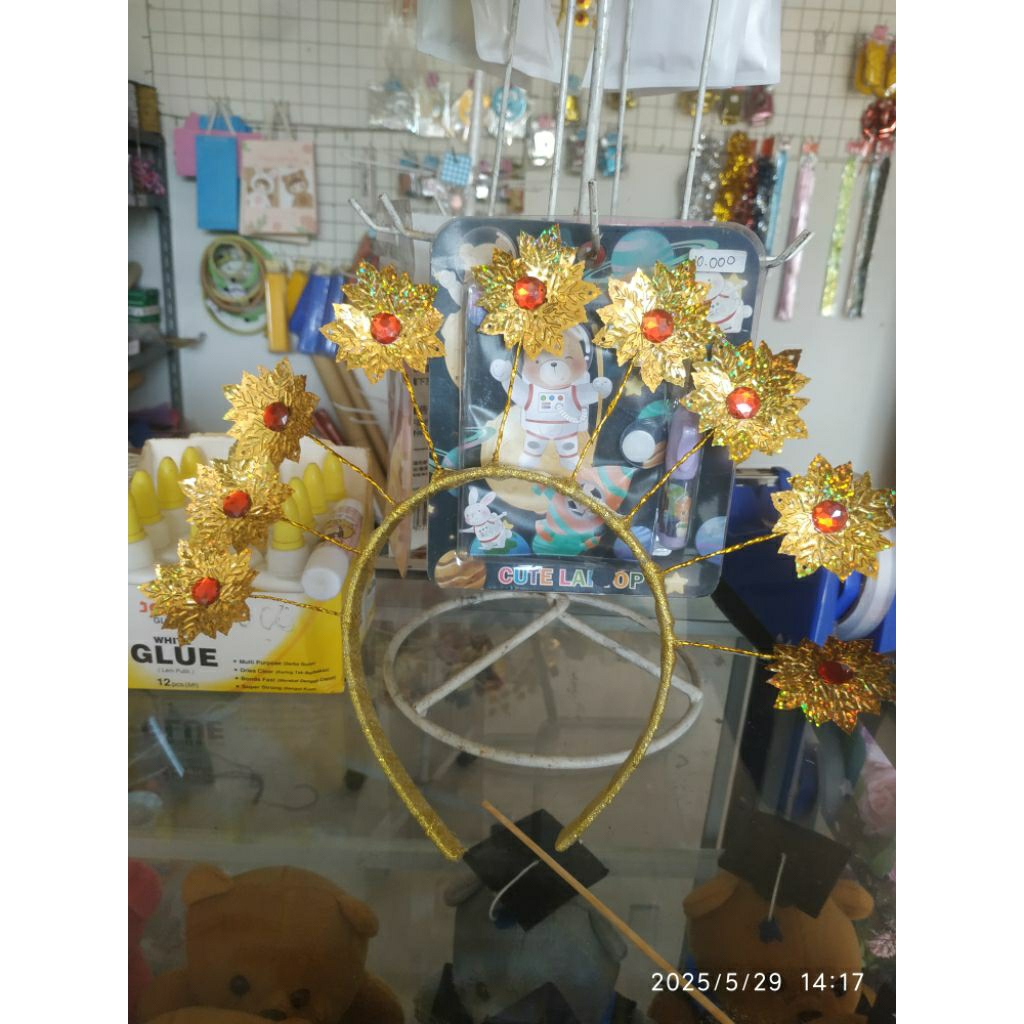 mahkota adat jawa/ mahkota karnaval / mahkota emas