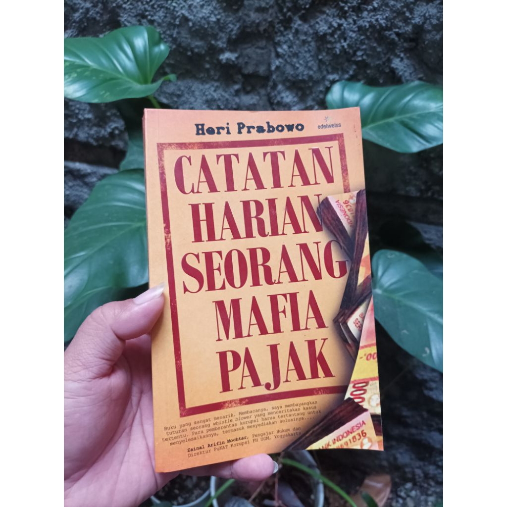 

Jual Buku Catatan Harian Seorang Mafia Pajak