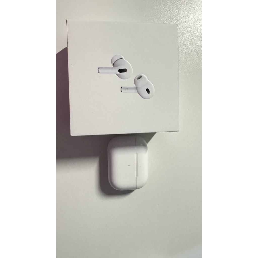 Airpods pro (2nd gen) lightning port second ex-ibox