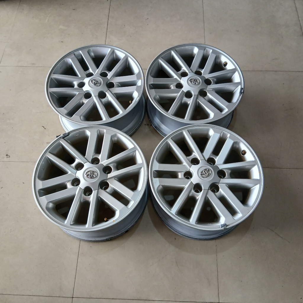 VELG/PELEK MOBIL SECOND ORIGINAL FORTUNER RING17 BAUT6X139
