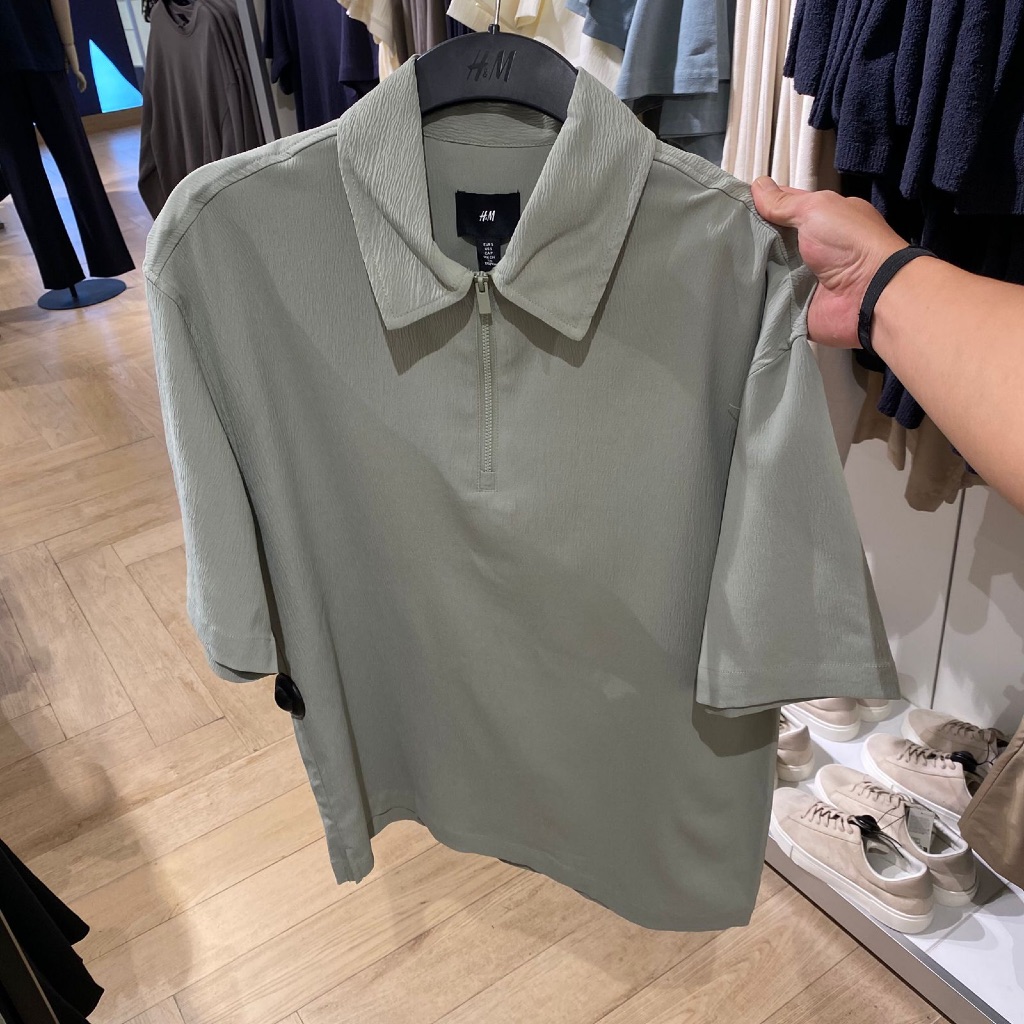 Jastip. Kemeja Half Zipper H&M (MAN)