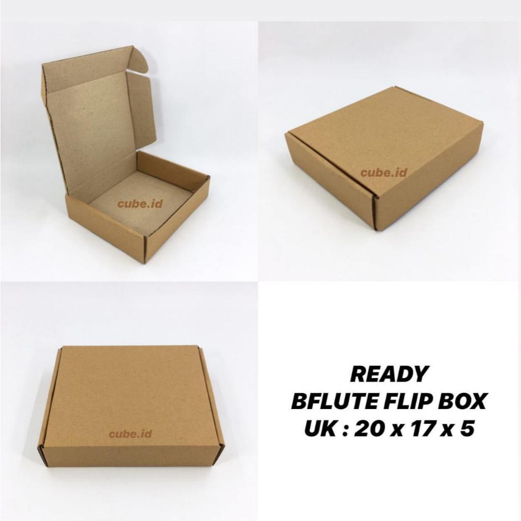 

DUS MODEL FLIP UK 26 x 20 x 8cm