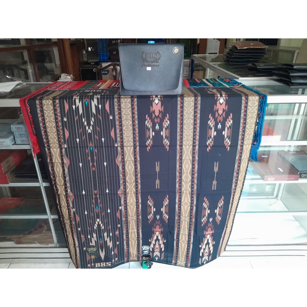 Sarung BHS MASTERPIECE GOLD SGE-HITAM-U13