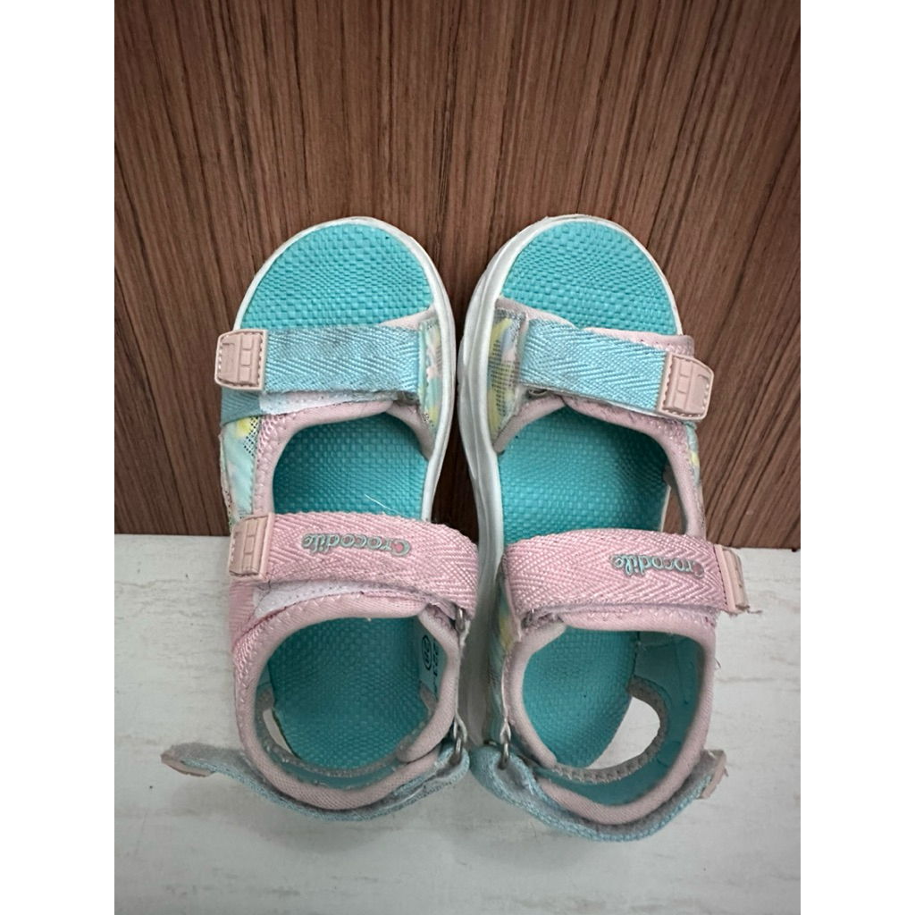 Preloved sandal sepatu kids anak perempuan Crocodile