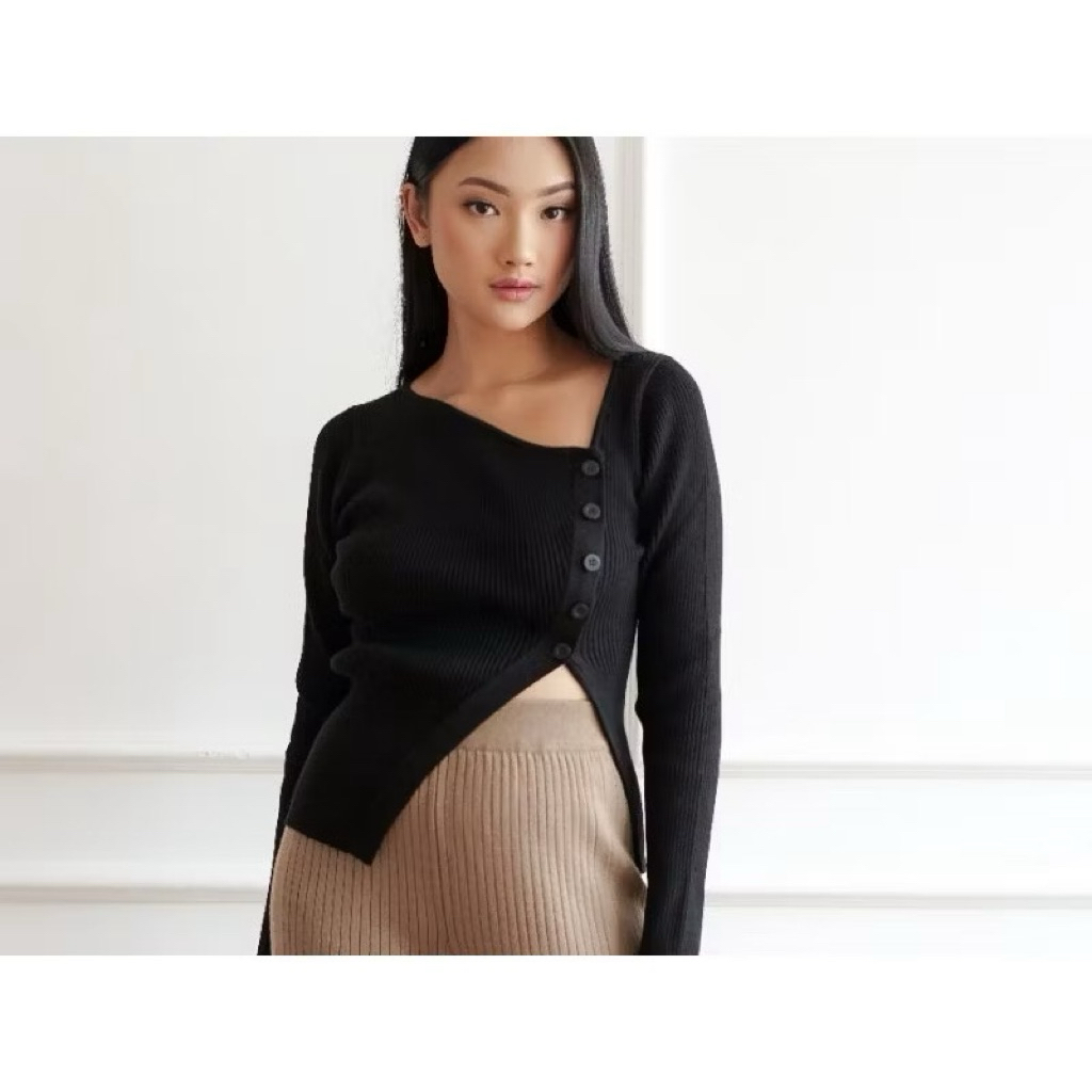 Glla - Sylar Button Knit Top Black