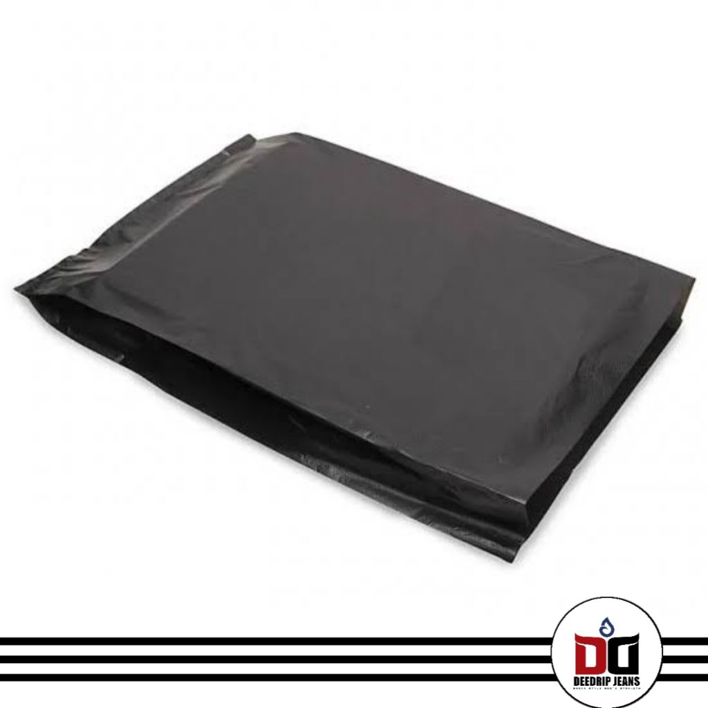 

Bungkus Paket Plastik Packing Hitam Cocok untuk Baju/Celana