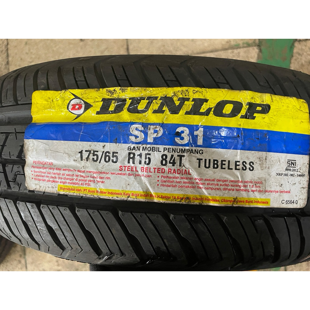 Ban Dunlop SP31 175/65 R15