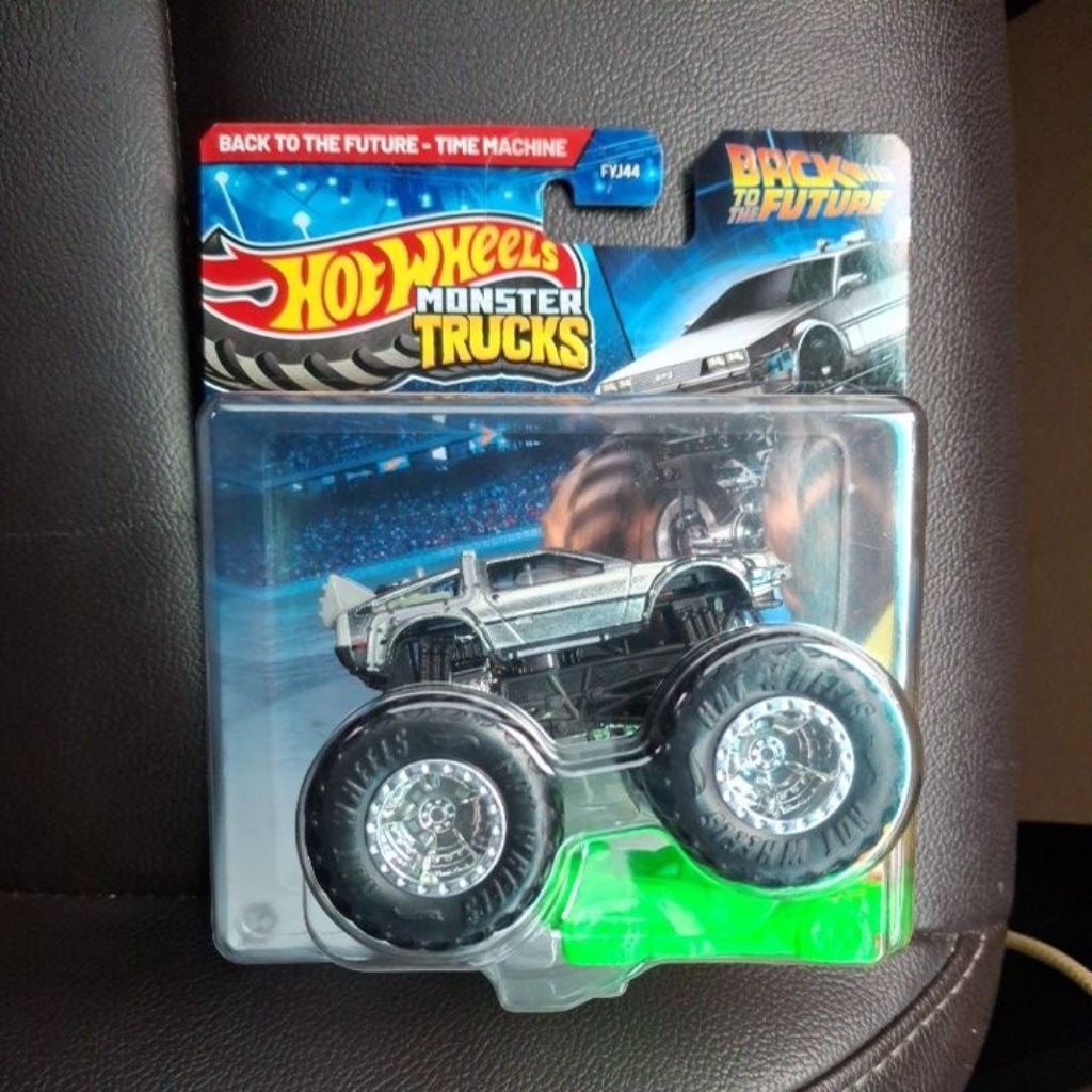 back to the future monster trucks hotwheels time machine