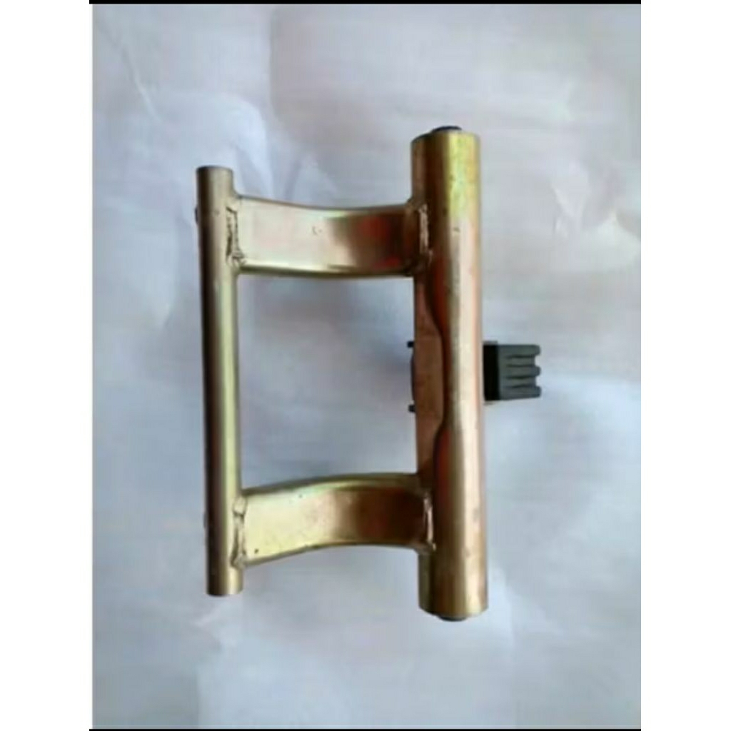 mounting dudukan mesin Honda Vario 110 karbu Vario techno karbu ori