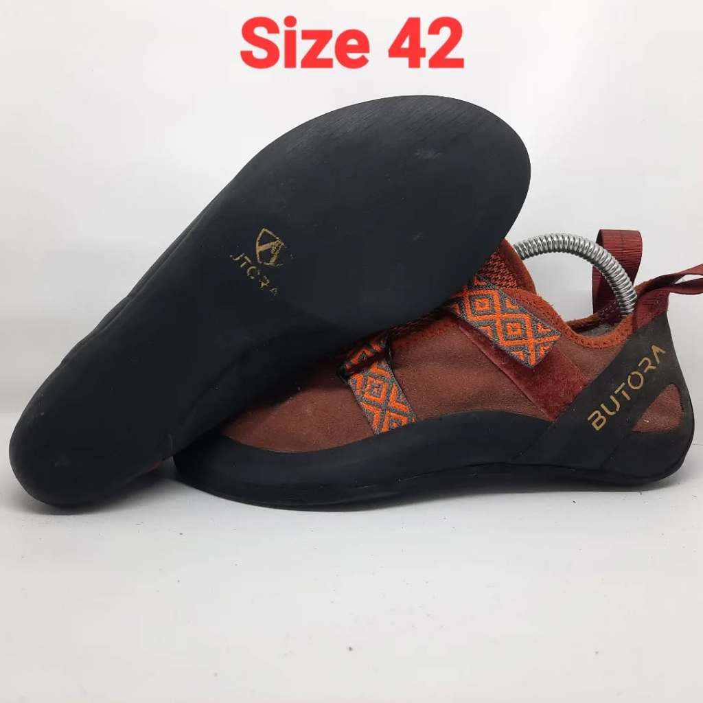 sepatu panjat tebing rock climbing second butora merah ati size 42