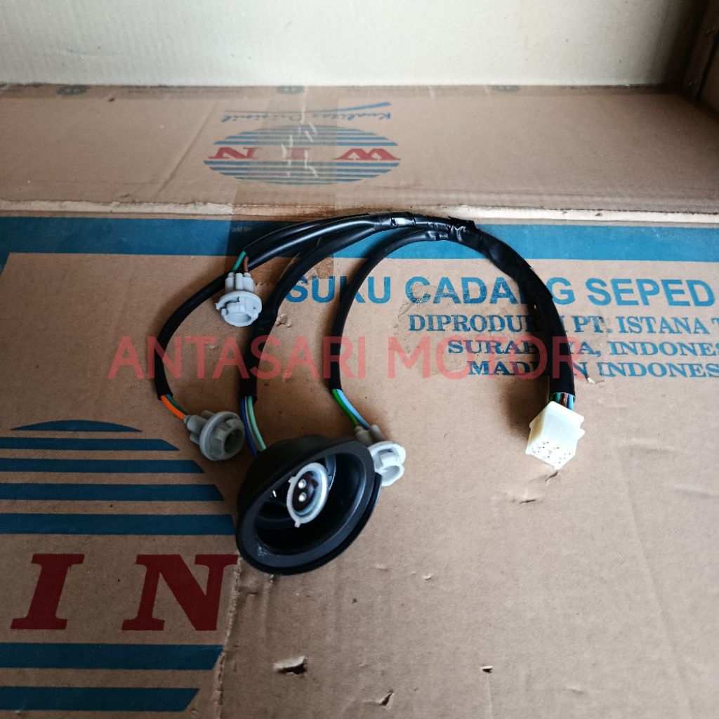 COB LAMPU DEPAN BEAT ESP 2016 SOKET LAMPU DEPAN BEAT ESP 2016  FITTING LAMPU DEPAN BEAT ESP 2016