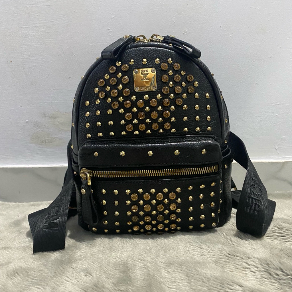 ransel hitam kulit tebal stud stud dr emceeemm original