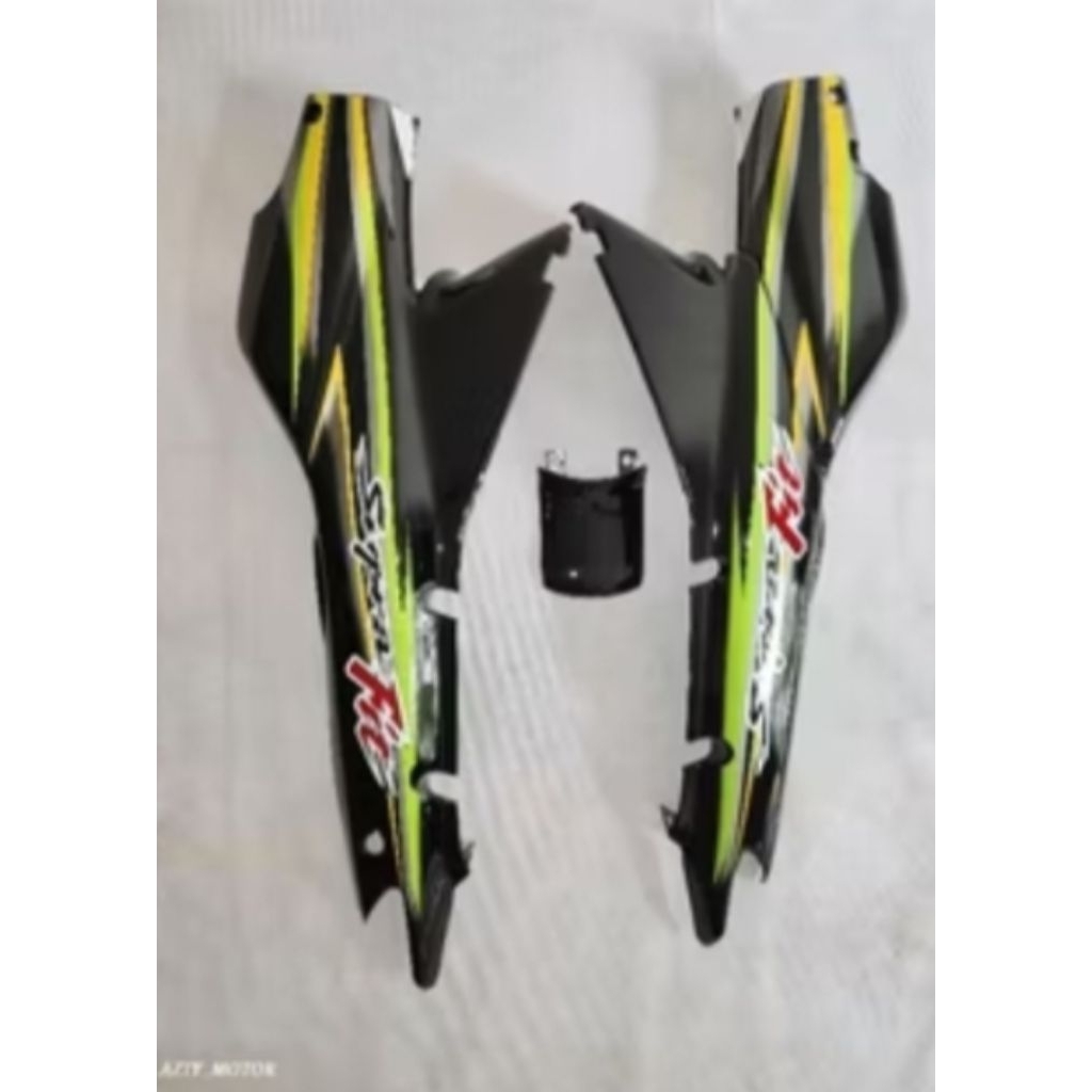Cover body belakang motor Honda Supra x lama Supra fit lama kanan kiri + bok aki set striping V4