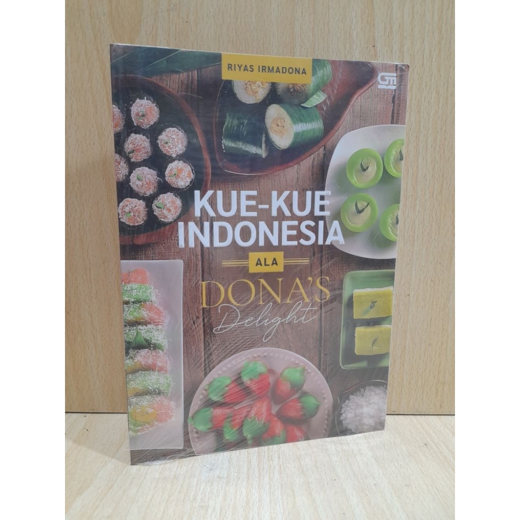 buku resep & memasak ( cooking )  KUE - KUE INDONESIA ala Dona's Delight.
