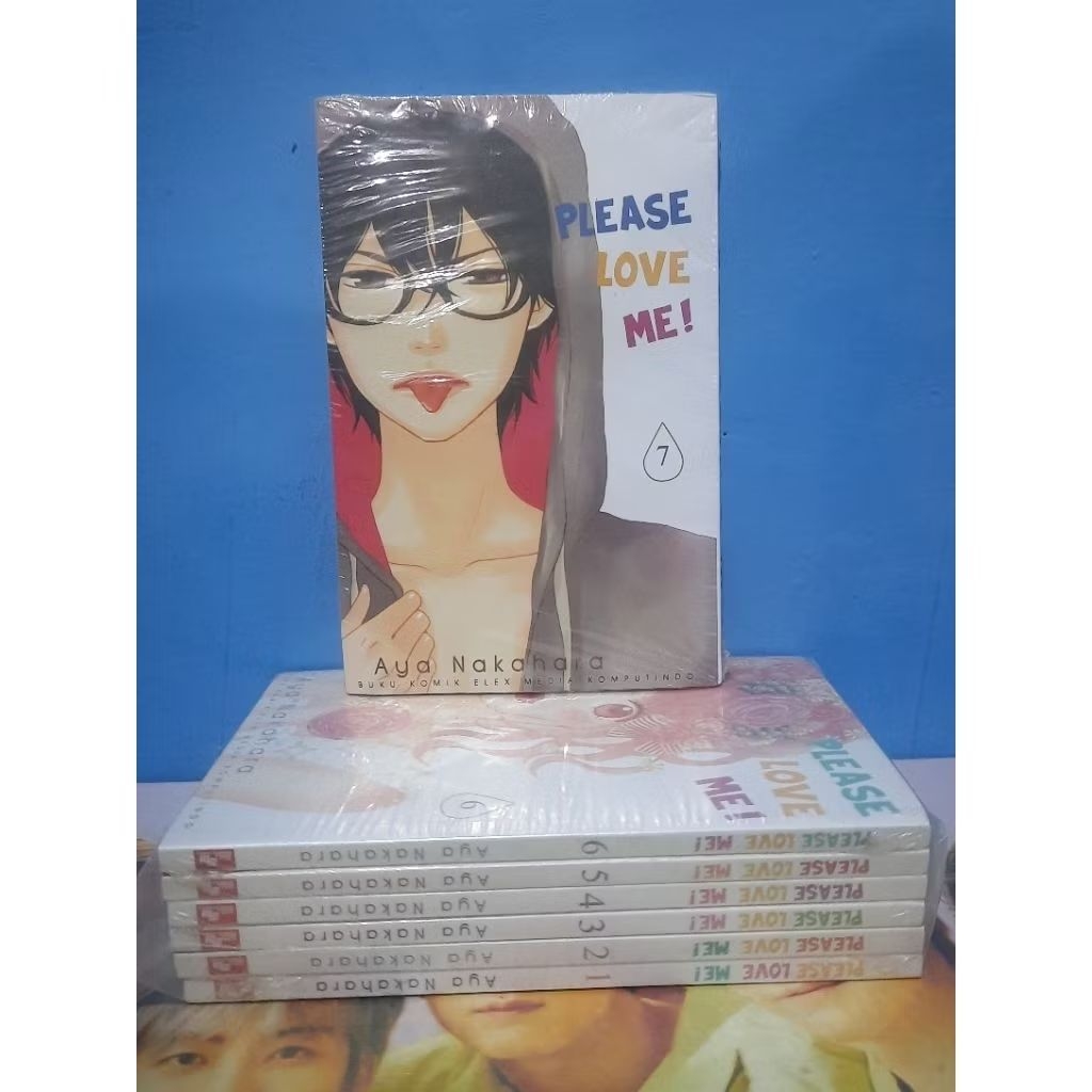 Komik Please Love Me