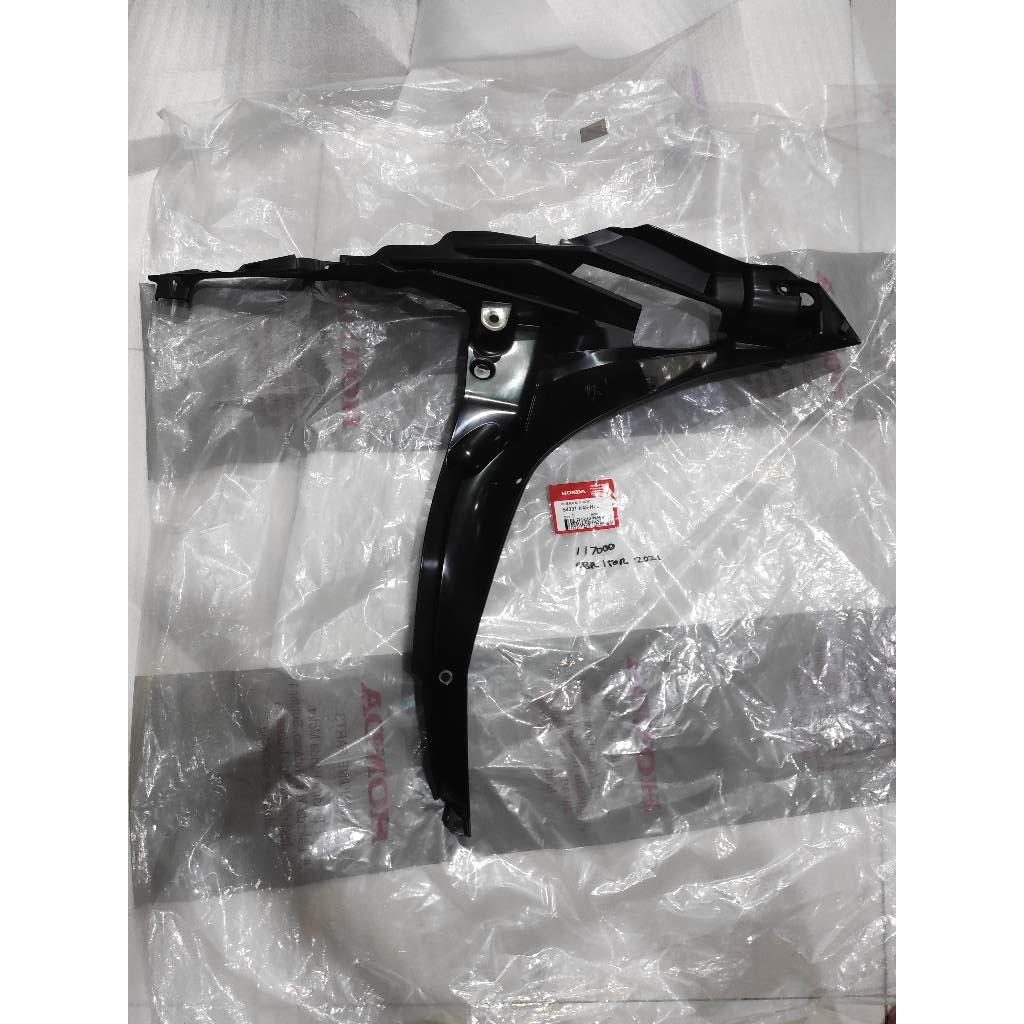 sayap dalam kanan cbr 150r upside down ori