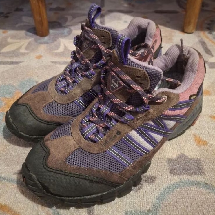 Sepatu Outdoor Minusan Lafuma Goretex Tapak Vibram Size 40