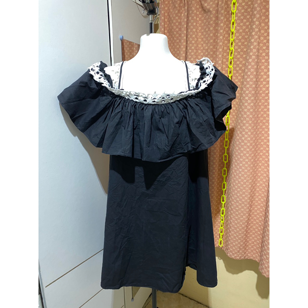 Dress hitam off shoulder black korean style baju atasan top wanita murah cantik