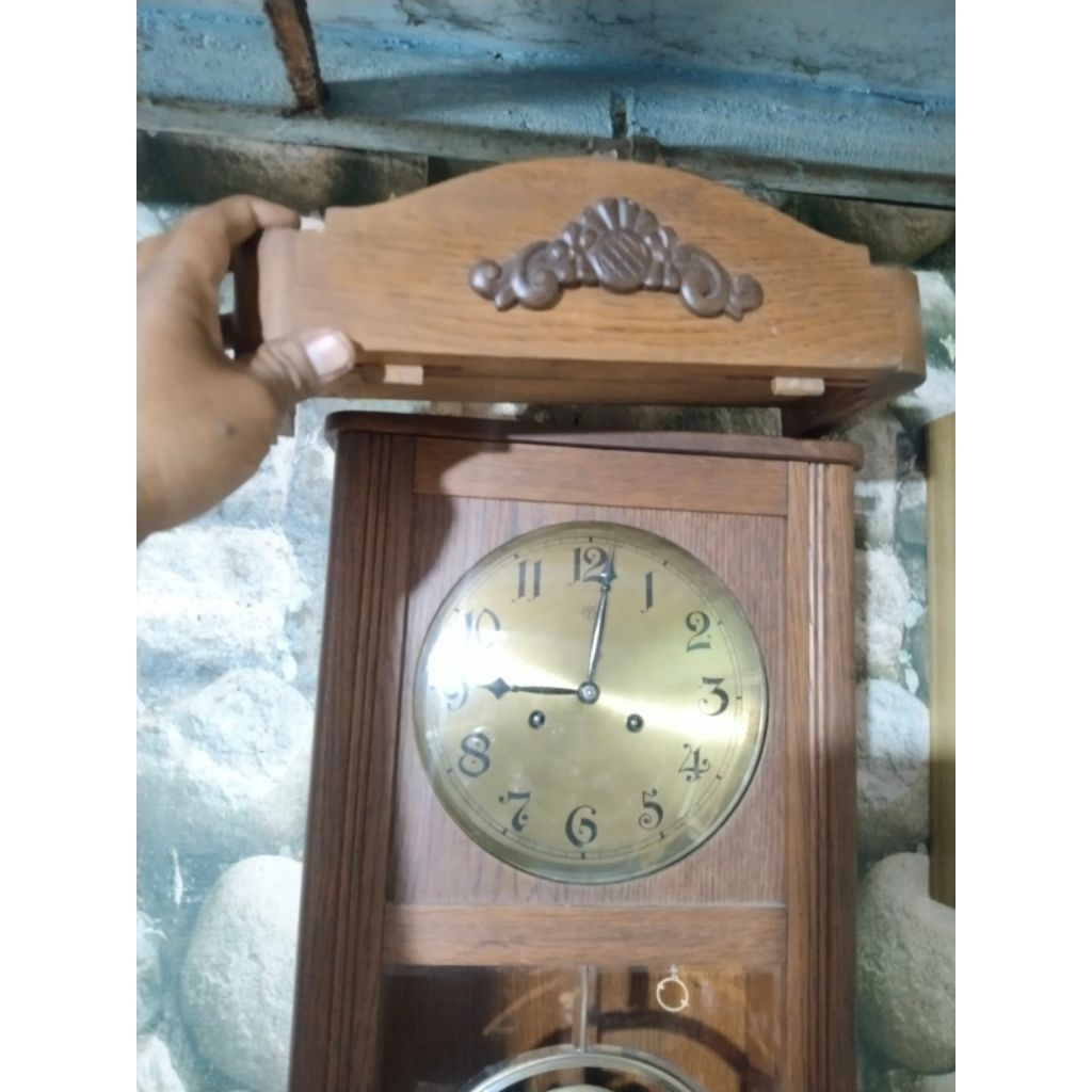 jam bandul antik merk junghans