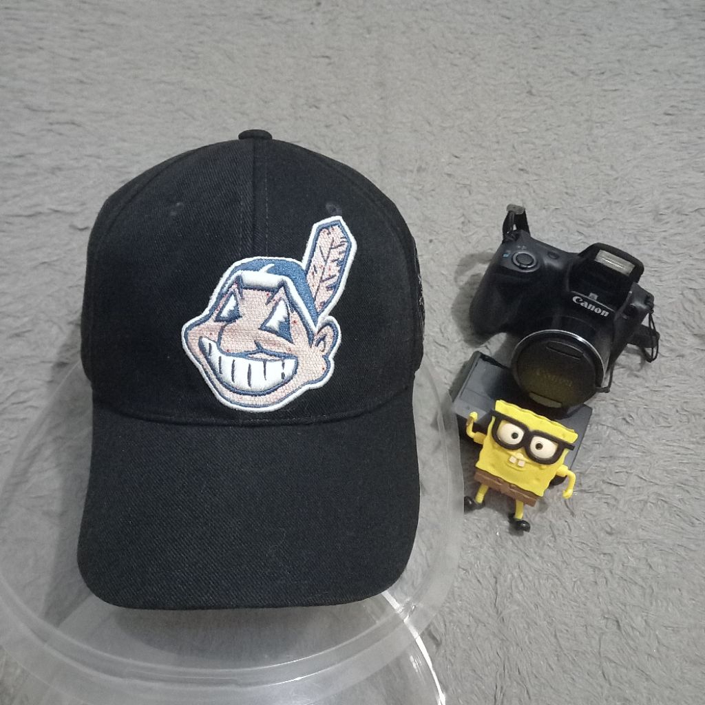 Topi indian original dari mlb foto sendiri