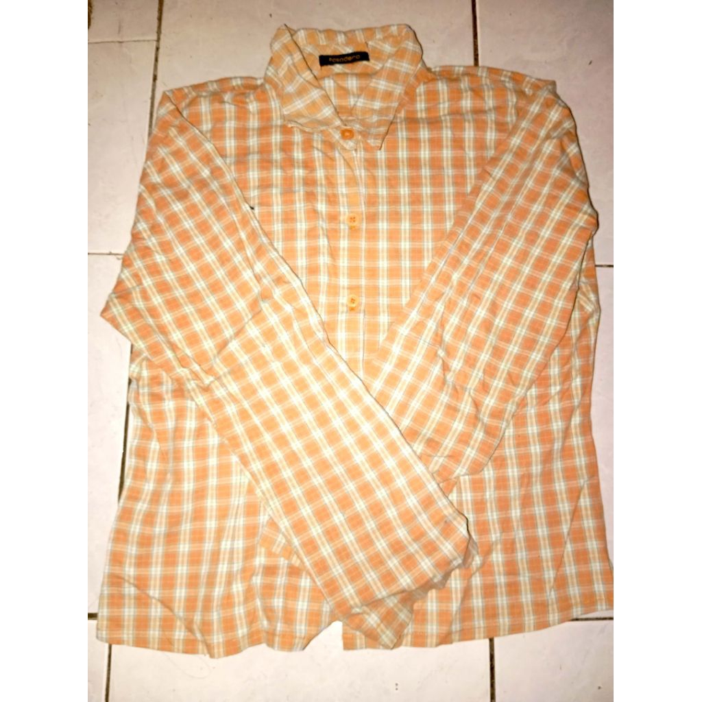 baju bekas kemeja wanita