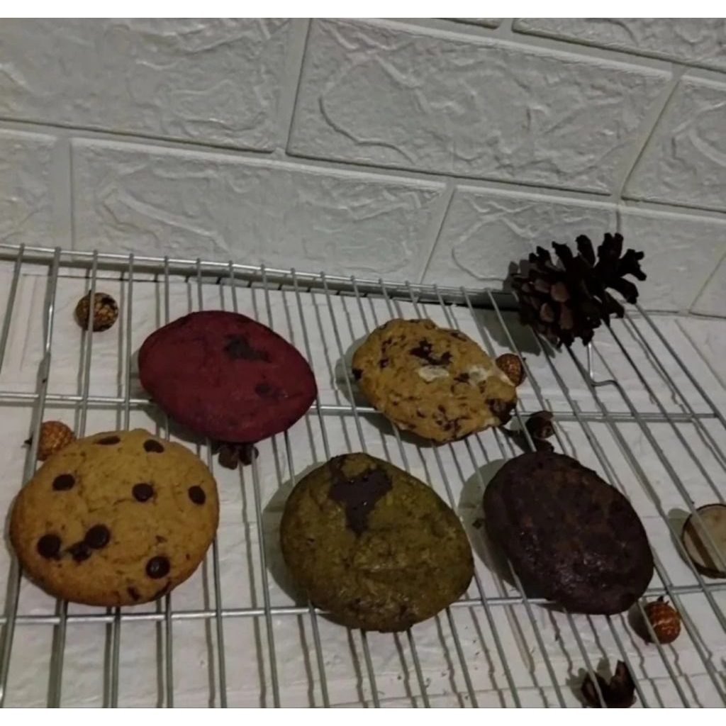 

soft baked cookies classic choco | red Velvet | green tea | double choco |lotus FLASH SALE BELl 6 GRATIS 1