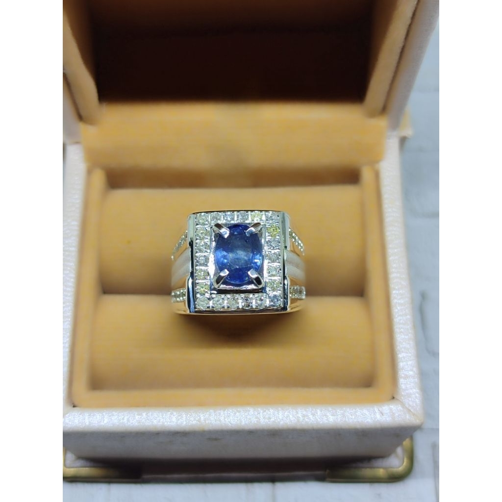 Cincin Pria Blue Safir Berlian
