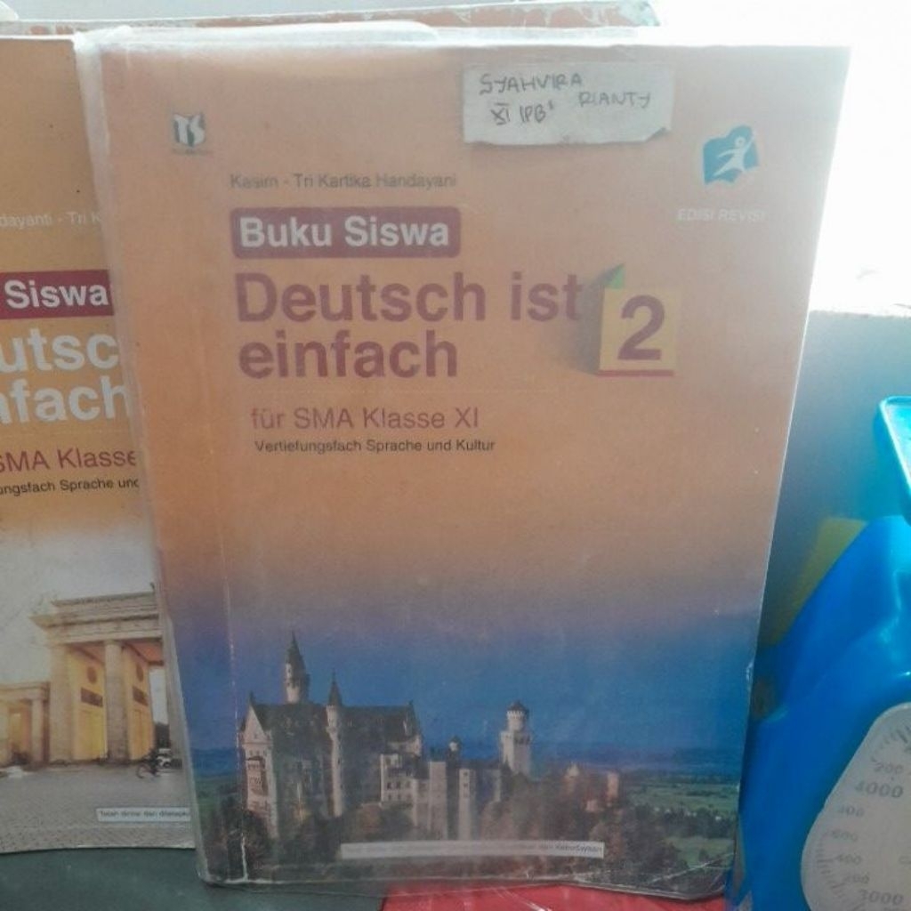 BUKU SISWA BAHASA JERMAN/Deutsch ist einfach untuk sma kelas XI/11/2 PENERBIT TIGA SERANGKAI