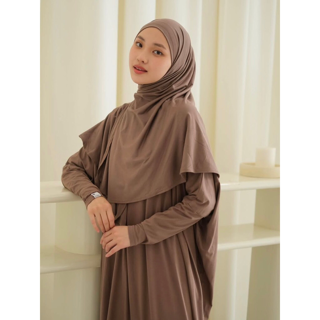 [PRELOVED] Medina instan Khalewale warna Choco size Medium