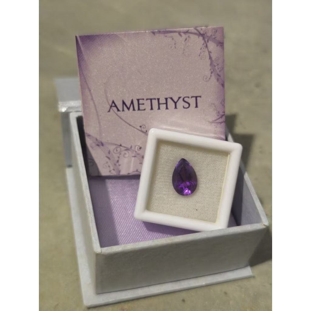 Amethyst kecubung asli ungu cocok untuk liontin atau batu cincin permata